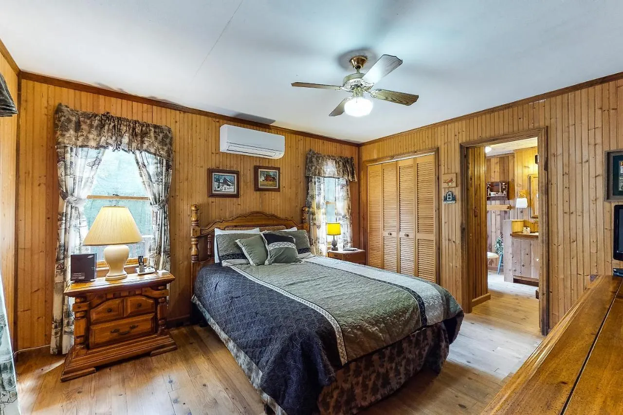 Kingdom Cabin #1 *