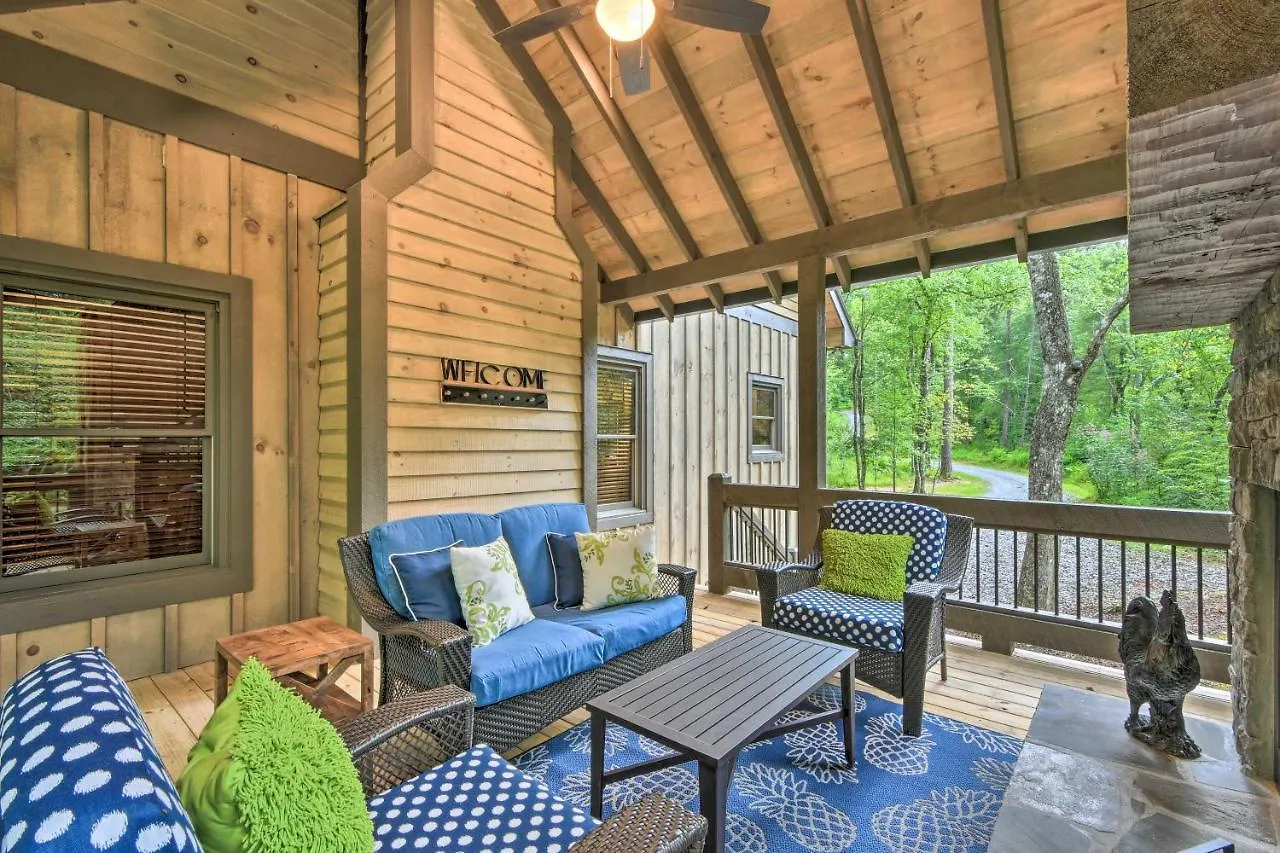 Holiday home Tranquil With Porch, 6 Mi To Lake! *