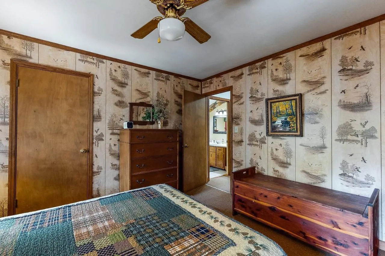 Holiday home Kingdom Cabin #1