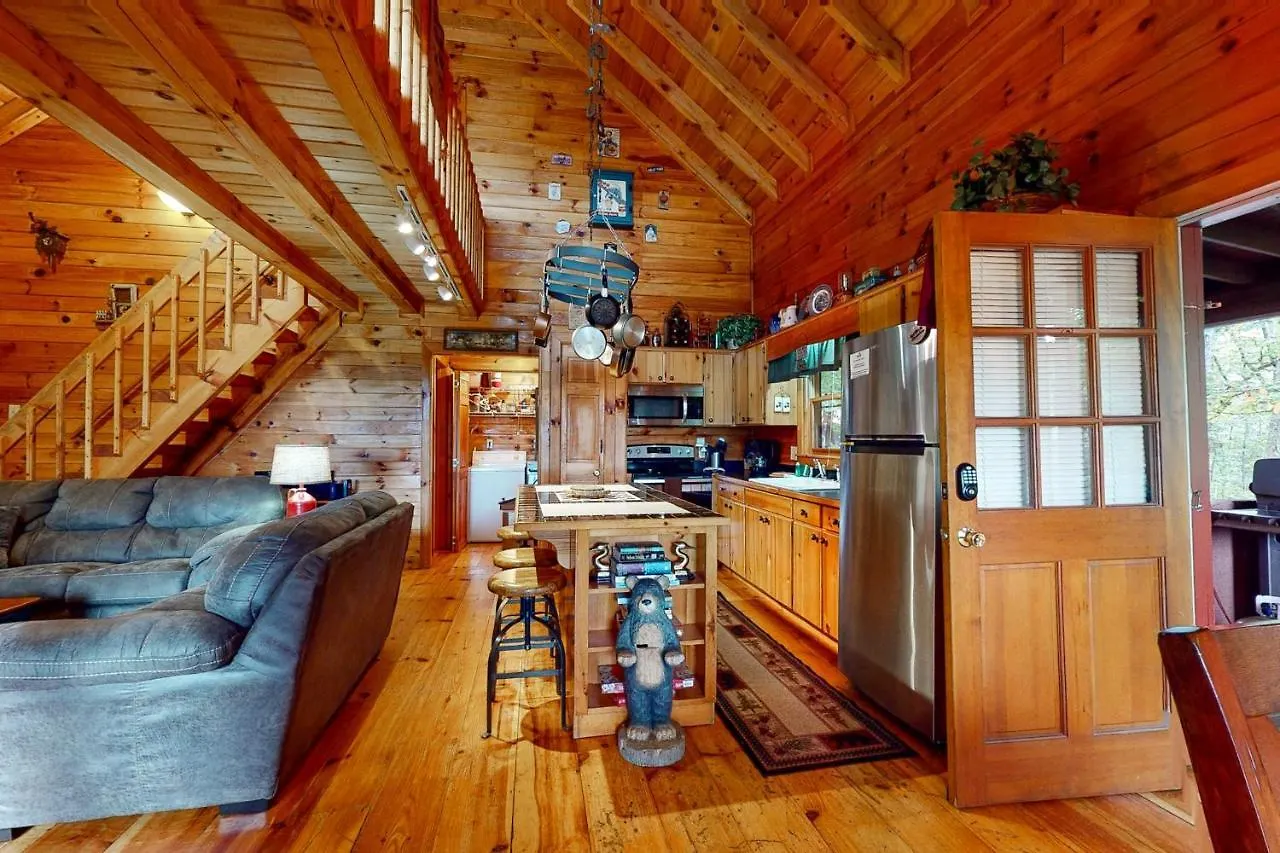 Holiday home Hilltop Hideaway *