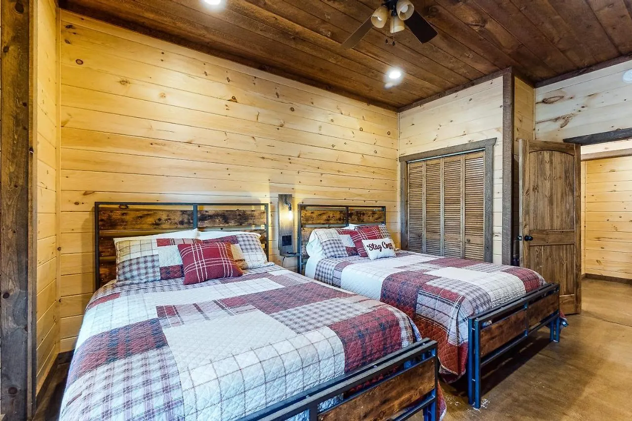 Whispering Woods Holiday home Blue Ridge