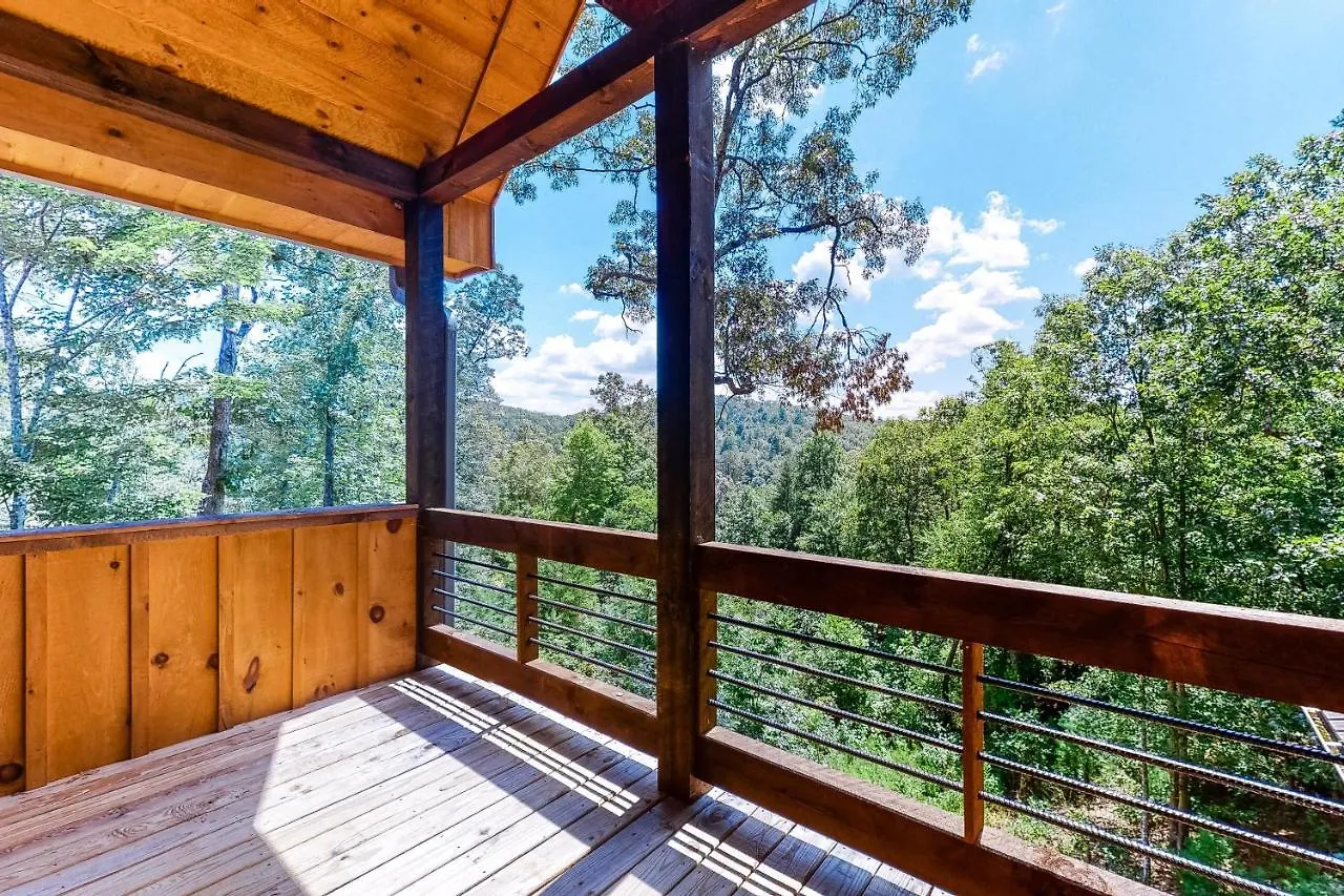 Whispering Woods Holiday home *