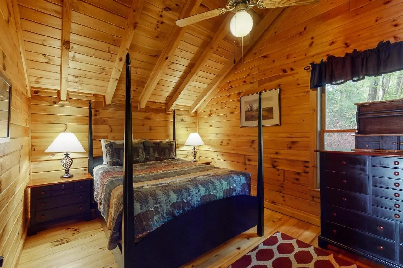 Hilltop Hideaway Holiday home *