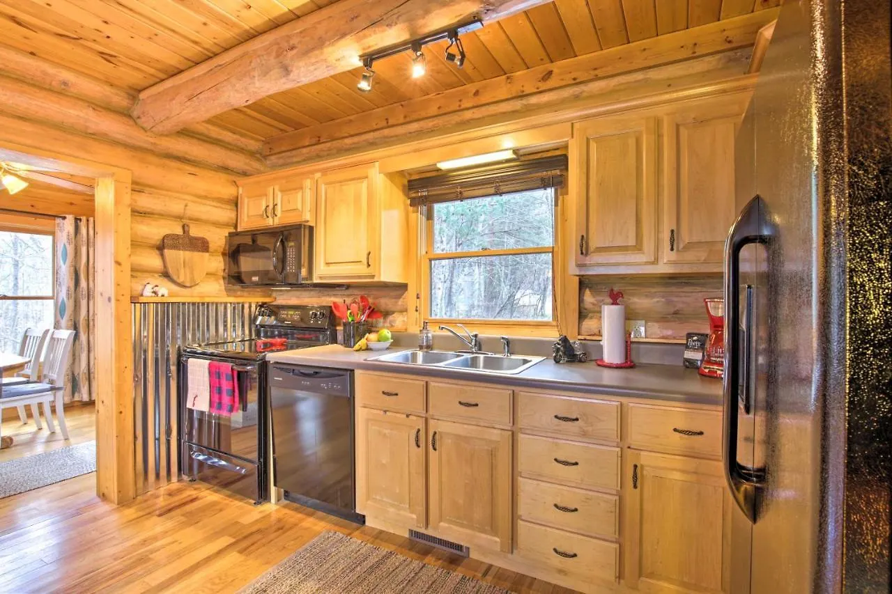 Log With Hot Tub And Game Room! Blue Ridge