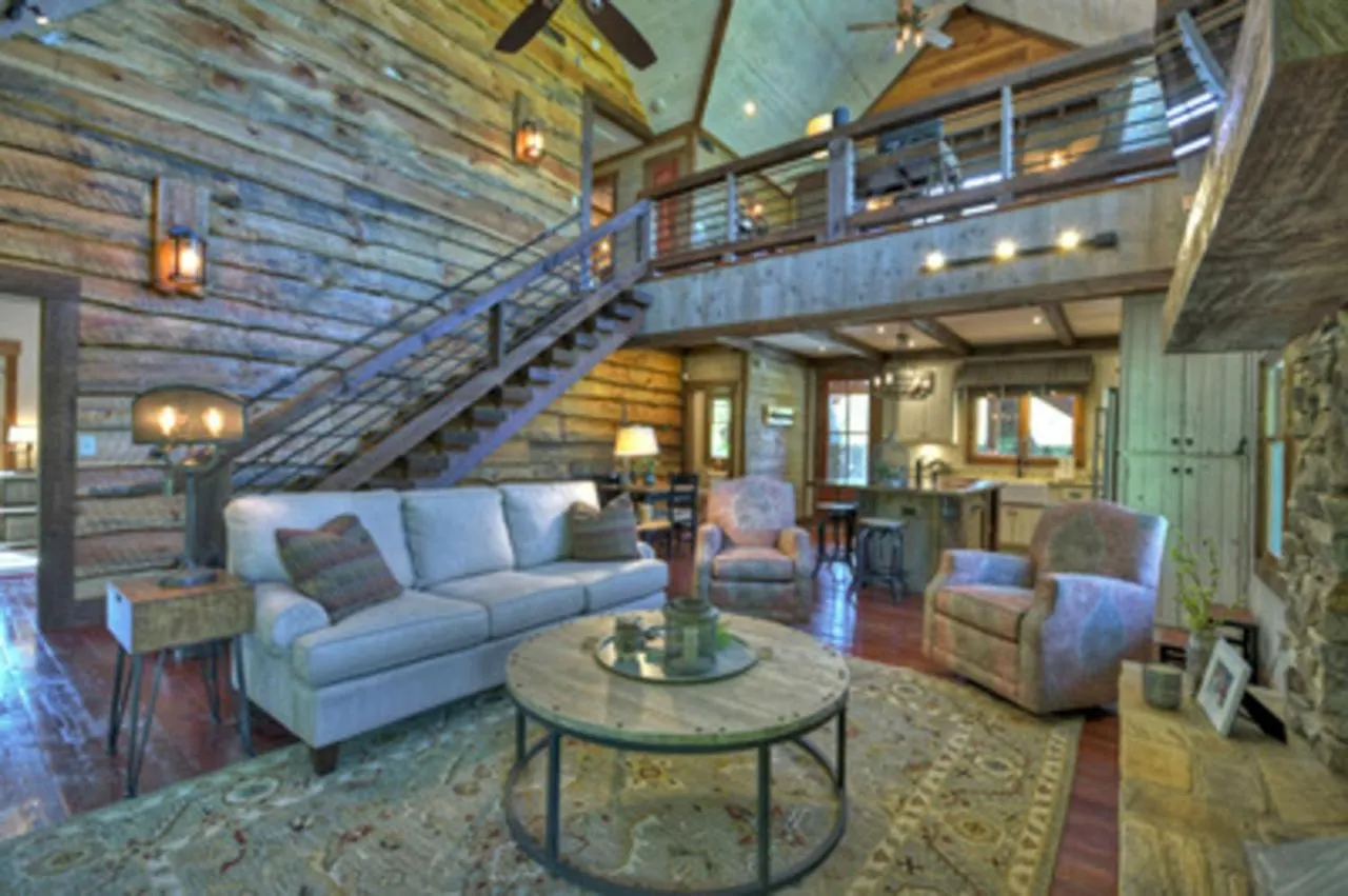Holiday home Firefly - Riverfront Modern 2 Bedroom W Loft *