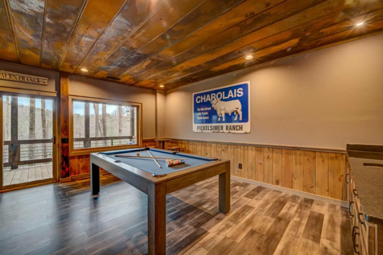 Ain't Life Grand Holiday home Blue Ridge