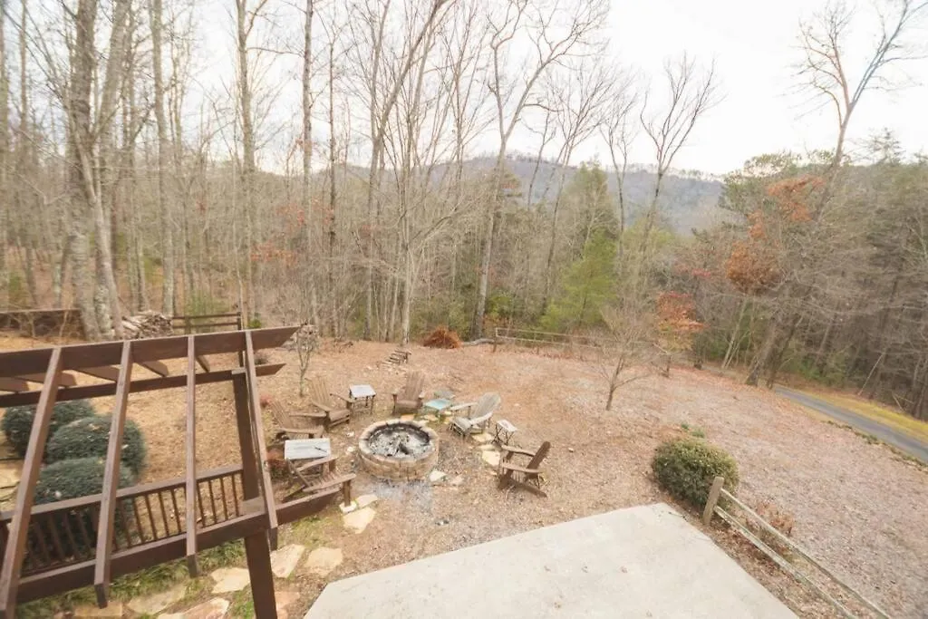 別荘 Christmas Lodge-secluded Near Downtown *