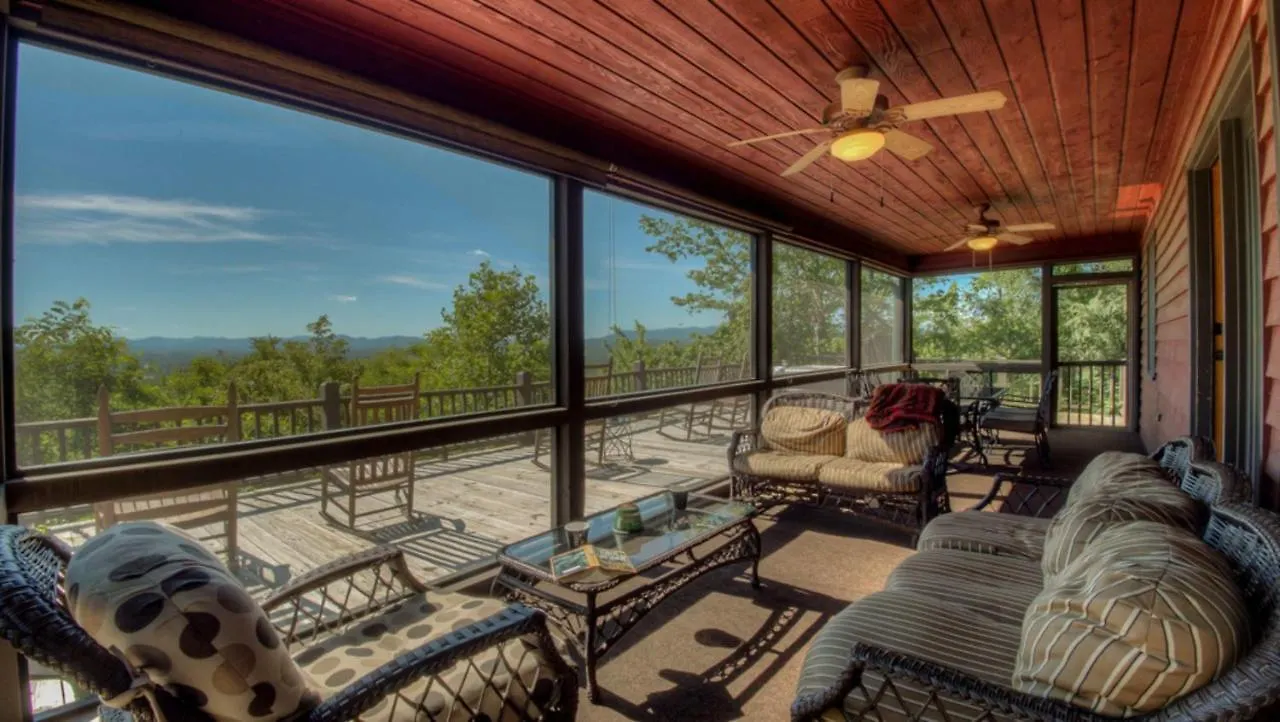 Grand View * Blue Ridge