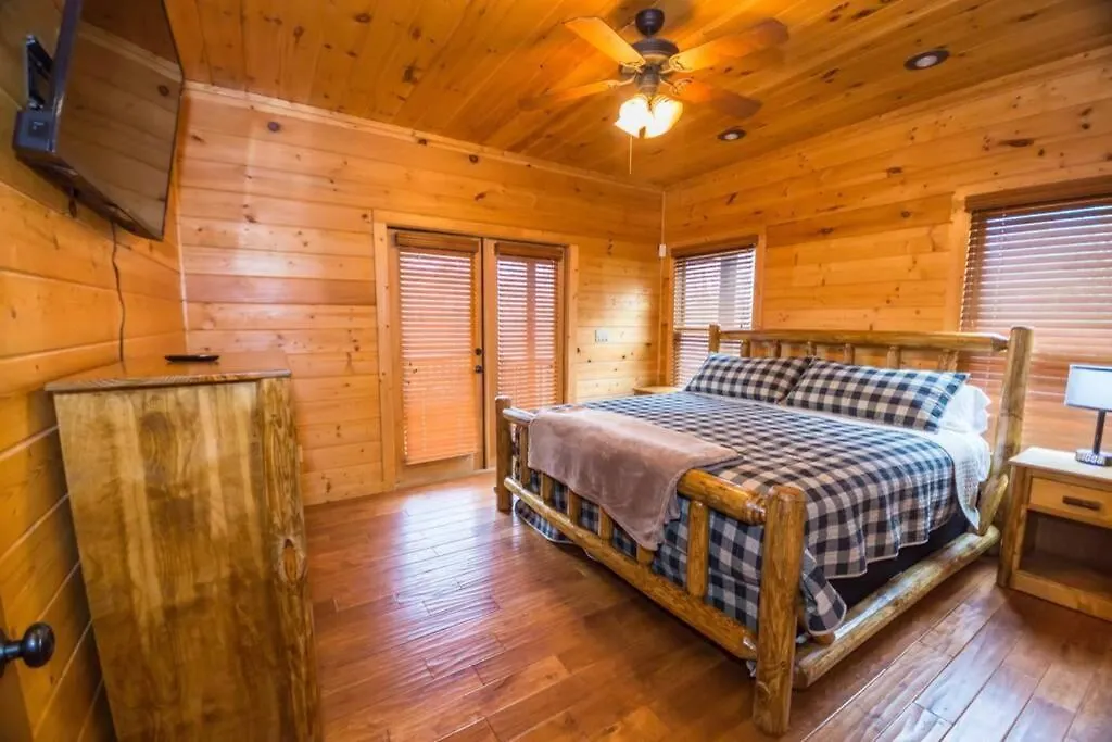 別荘 Christmas Lodge-secluded Near Downtown