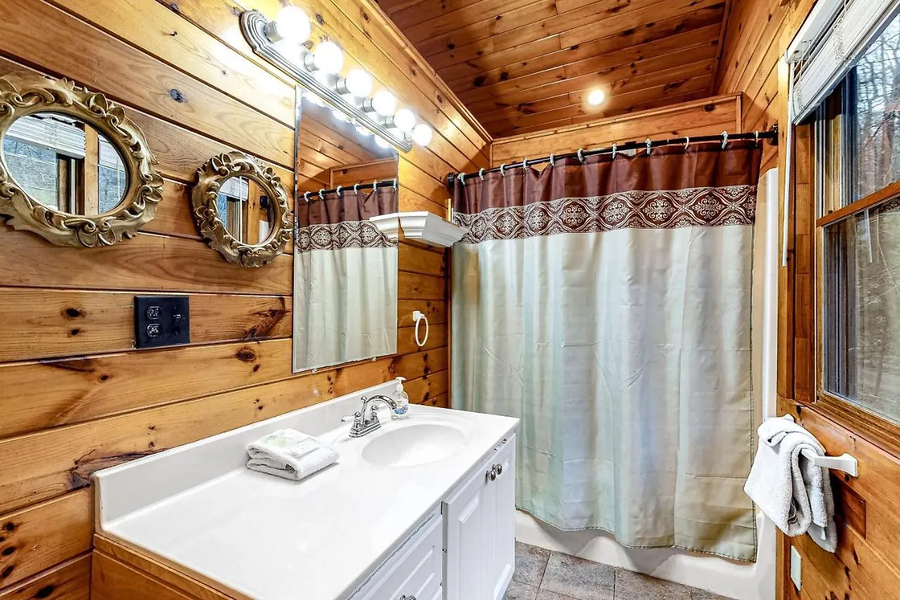 Jordan Holiday home Blue Ridge