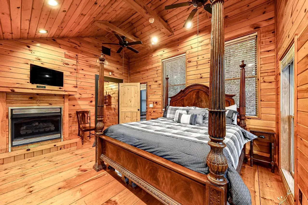 Jordan Holiday home Blue Ridge