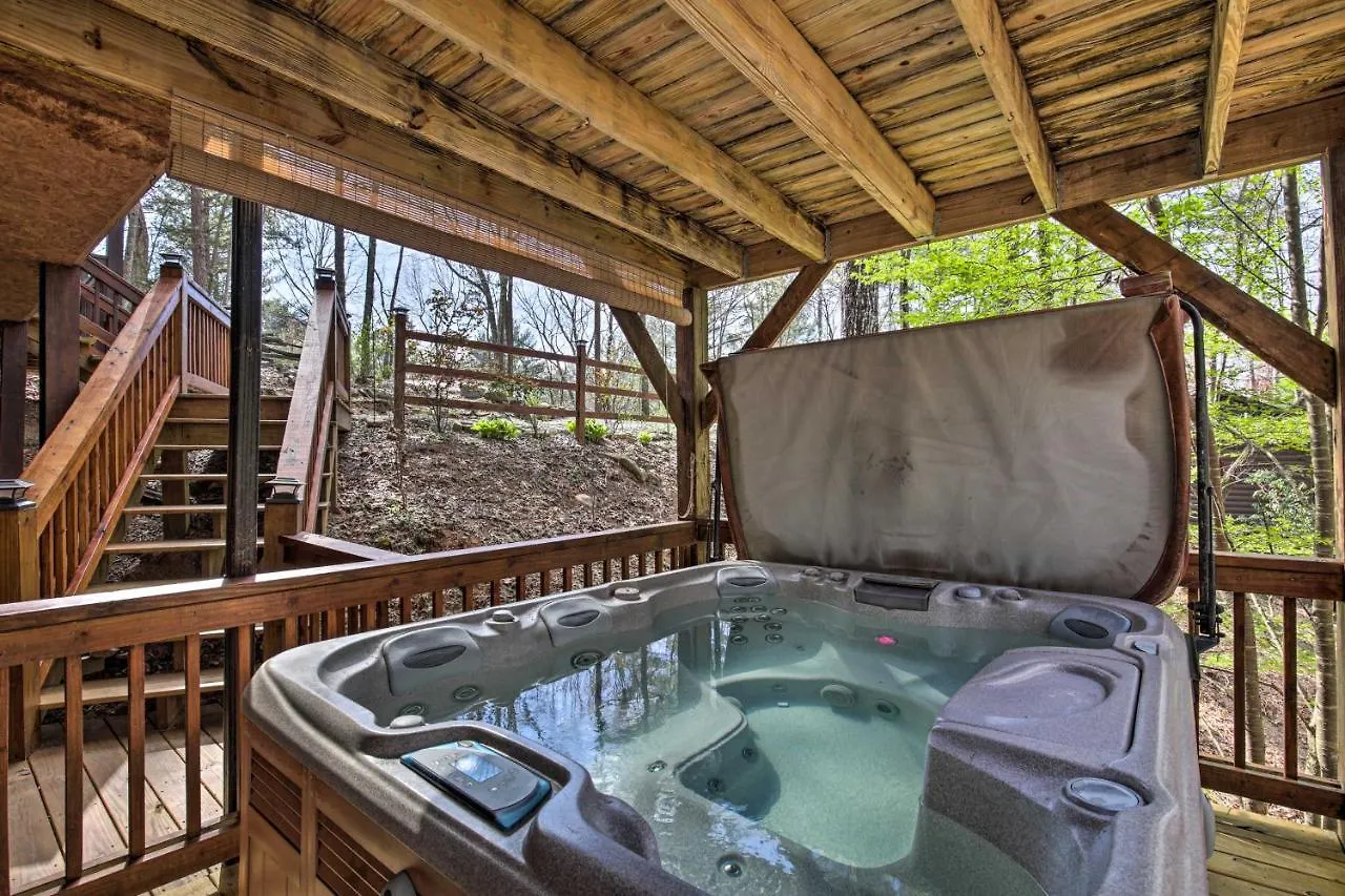 Outdoor Lovers Haven In The Mtns! Holiday home