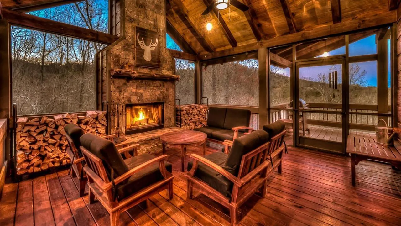 Holiday home The Nest Blue Ridge