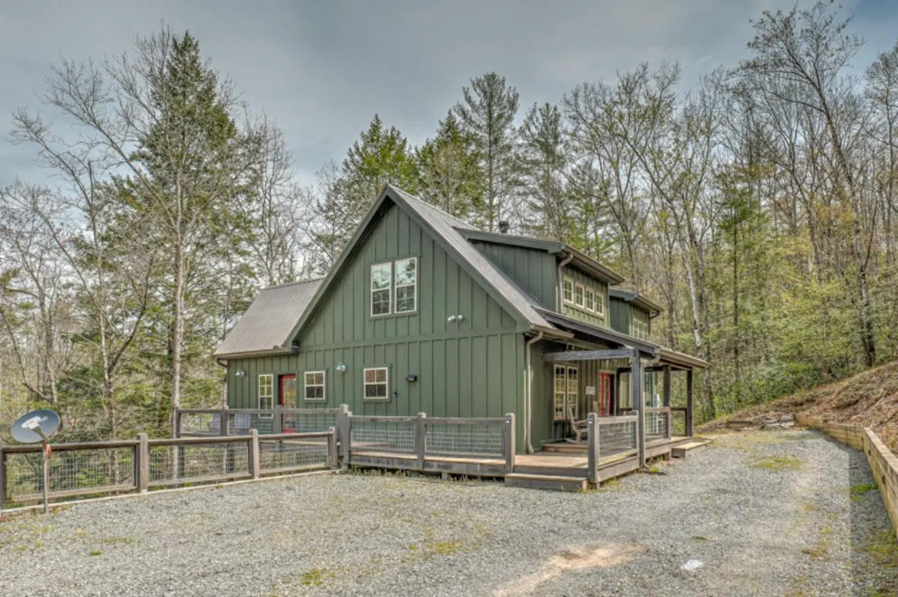 Escape To Water Dance Holiday home