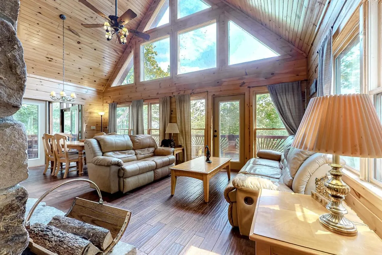 The Six Bears Holiday home