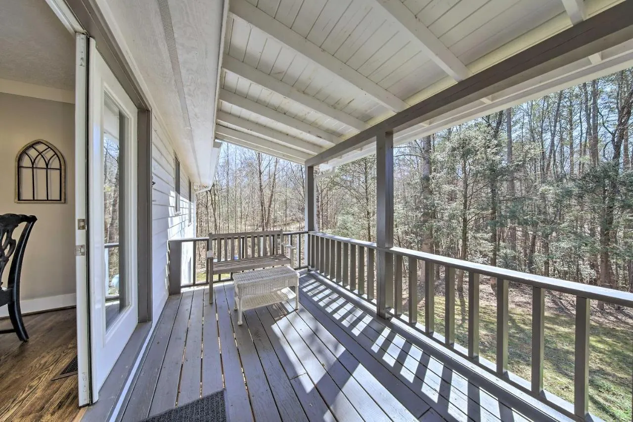 2 Mi To Yellowbird Holiday home Blue Ridge
