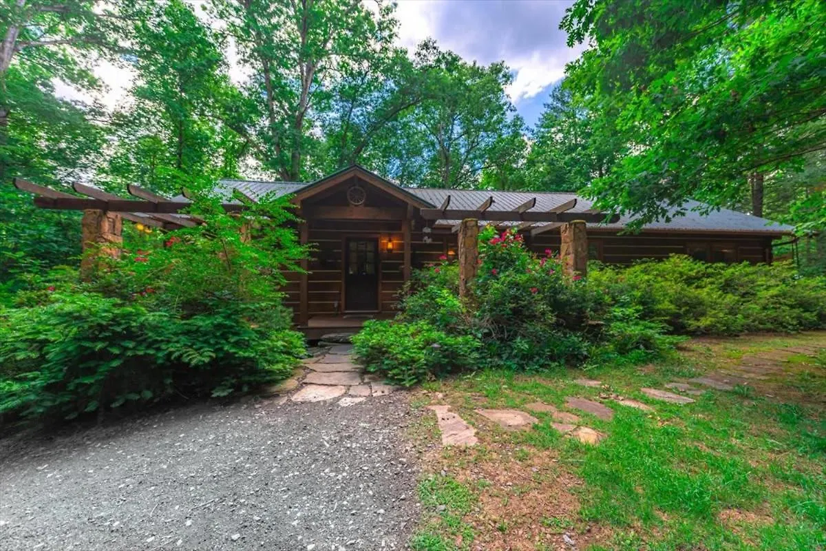 Holiday home Waterfront Mountain Cabin With Hot Tub Blue Ridge