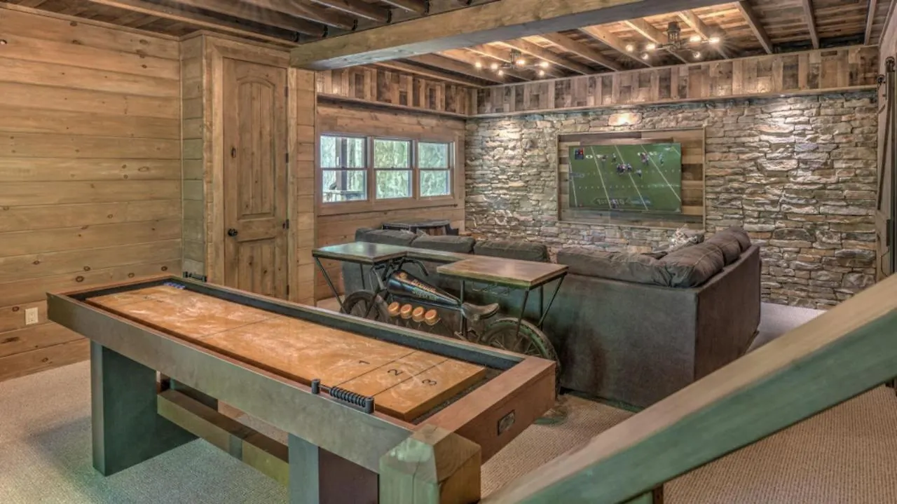 The Edison Holiday home Blue Ridge