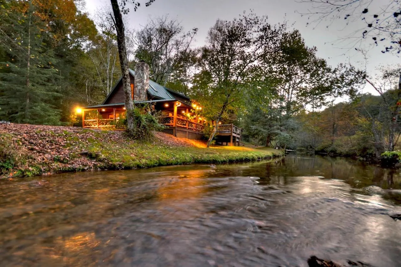 Whisper Creek * Blue Ridge