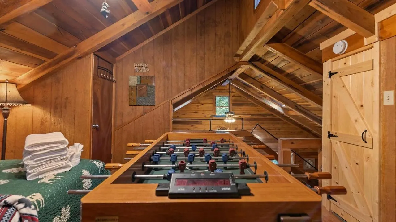 Holiday home Hideaway Cabin On The Creek With Hot Tub And *