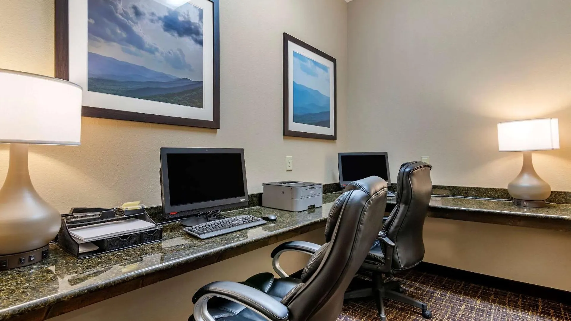 Hotel Comfort & Blue Ridge