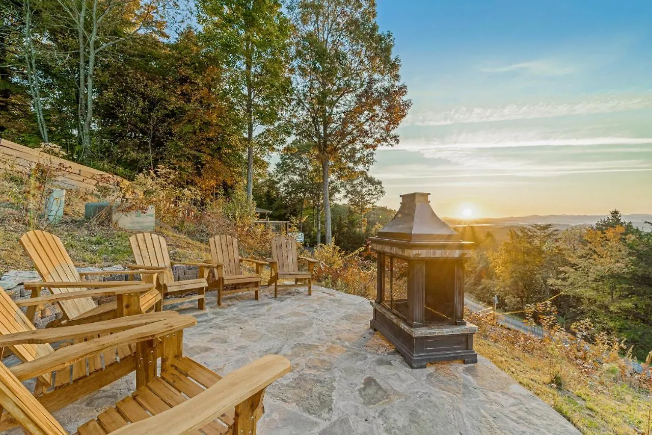 Holiday home House Of Views Blue Ridge