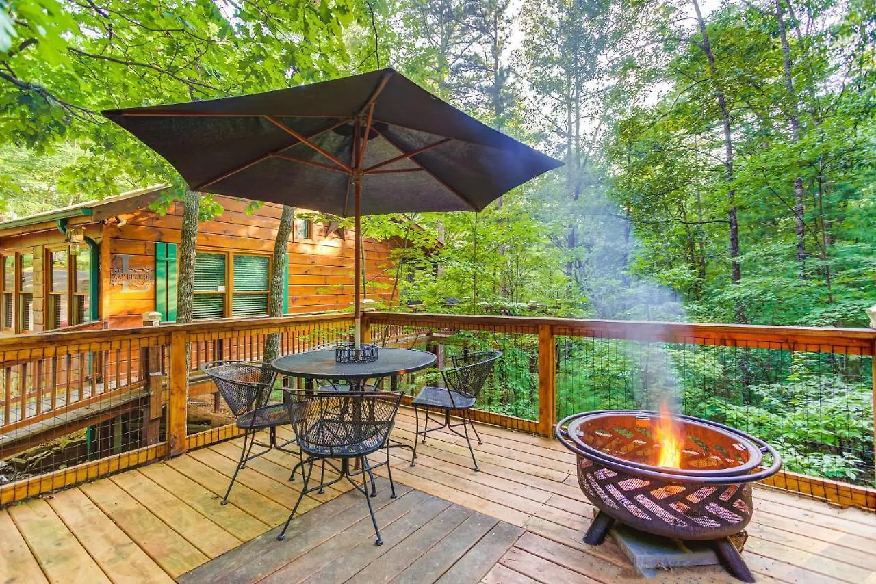 Lazy Bear Den - 2 Bed 1 Bath Vacation In