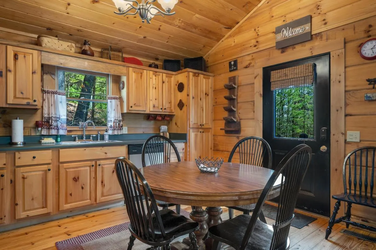 Papa Bear's Den Holiday home