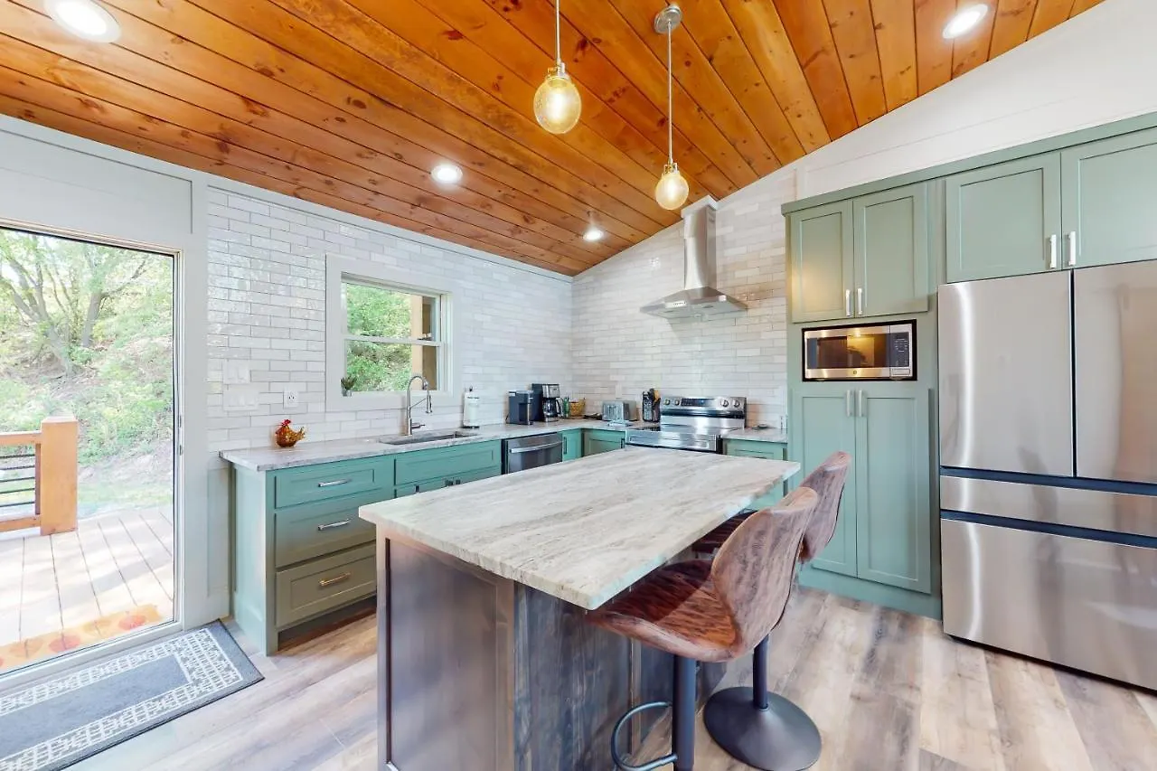 Modern Mountain Retreat Holiday home