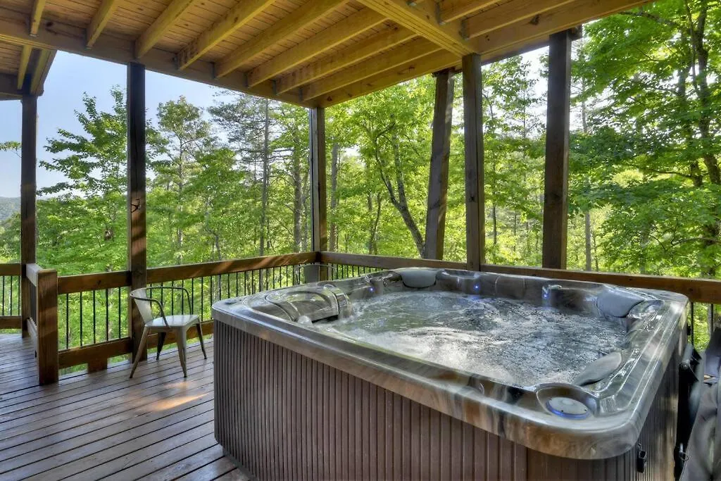 Seven's Heaven W Stunning 5 Star View & Hot Tub Blue Ridge