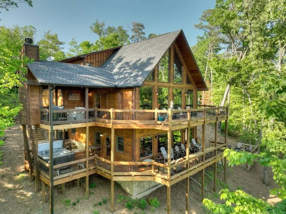 Holiday home Seven's Heaven W Stunning 5 Star View & Hot Tub Blue Ridge