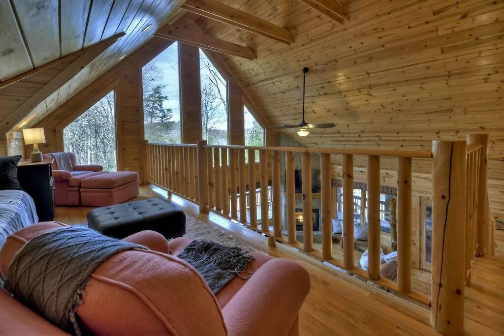 Casa Rustica With Mountain Views & Hot Tub * Blue Ridge