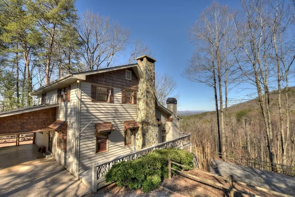 Majestic Mountain Retreat With Hot Tub & Mtn Views Holiday home Blue Ridge