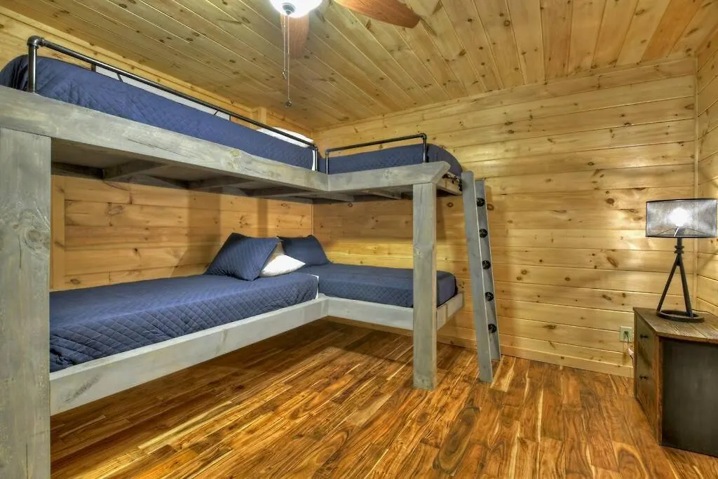 Seven's Heaven W Stunning 5 Star View & Hot Tub * Blue Ridge