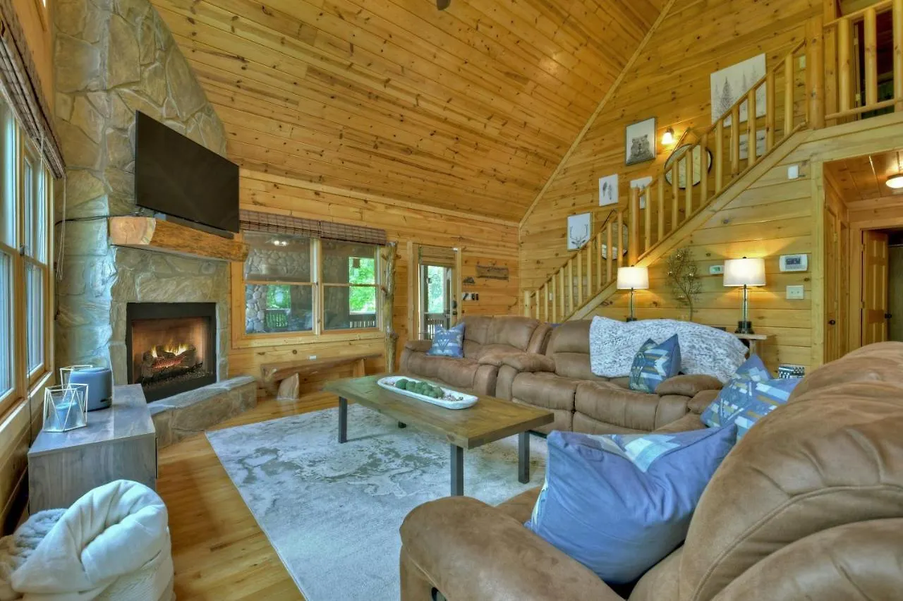 Casa Rustica With Mountain Views & Hot Tub Holiday home *