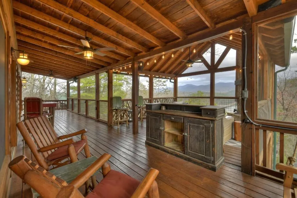Incredible And Mountain Views - Dog Friendly Holiday home *