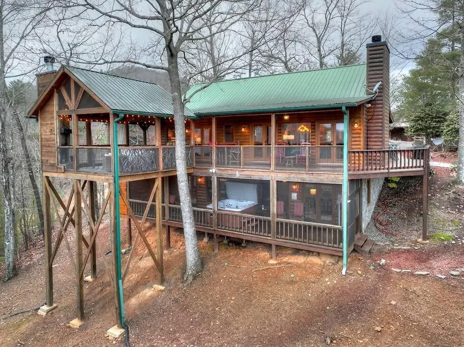 Incredible And Mountain Views - Dog Friendly Holiday home *