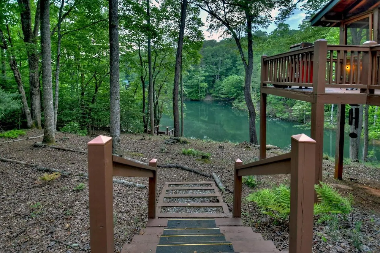 Tiny Waterfront With Hot Tub & Fire Pit * Blue Ridge