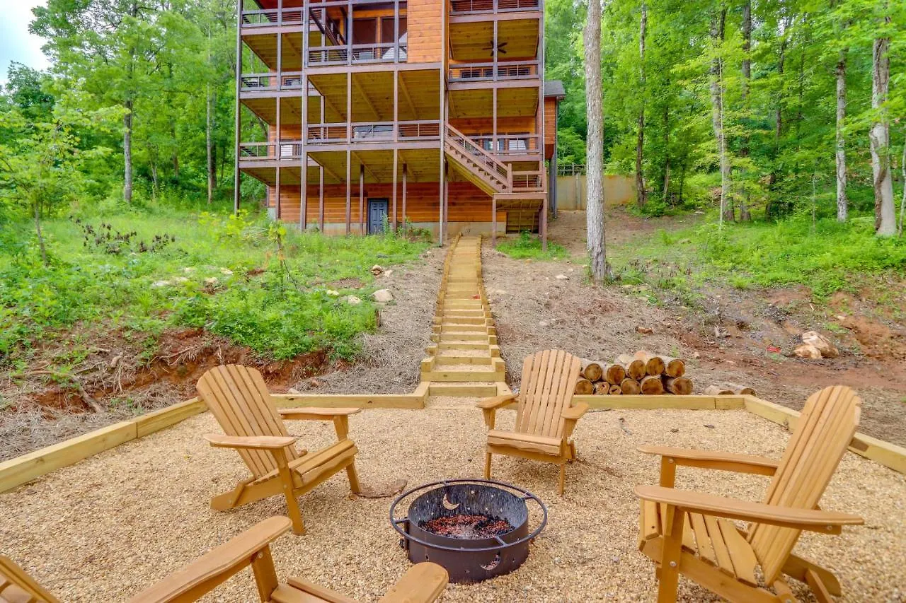 Riverfront Escape With Scenic Views! Blue Ridge