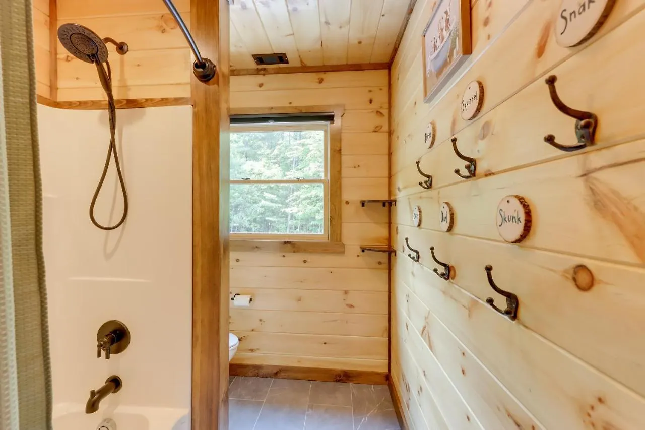Vacation With Deck And Game Room! * Blue Ridge