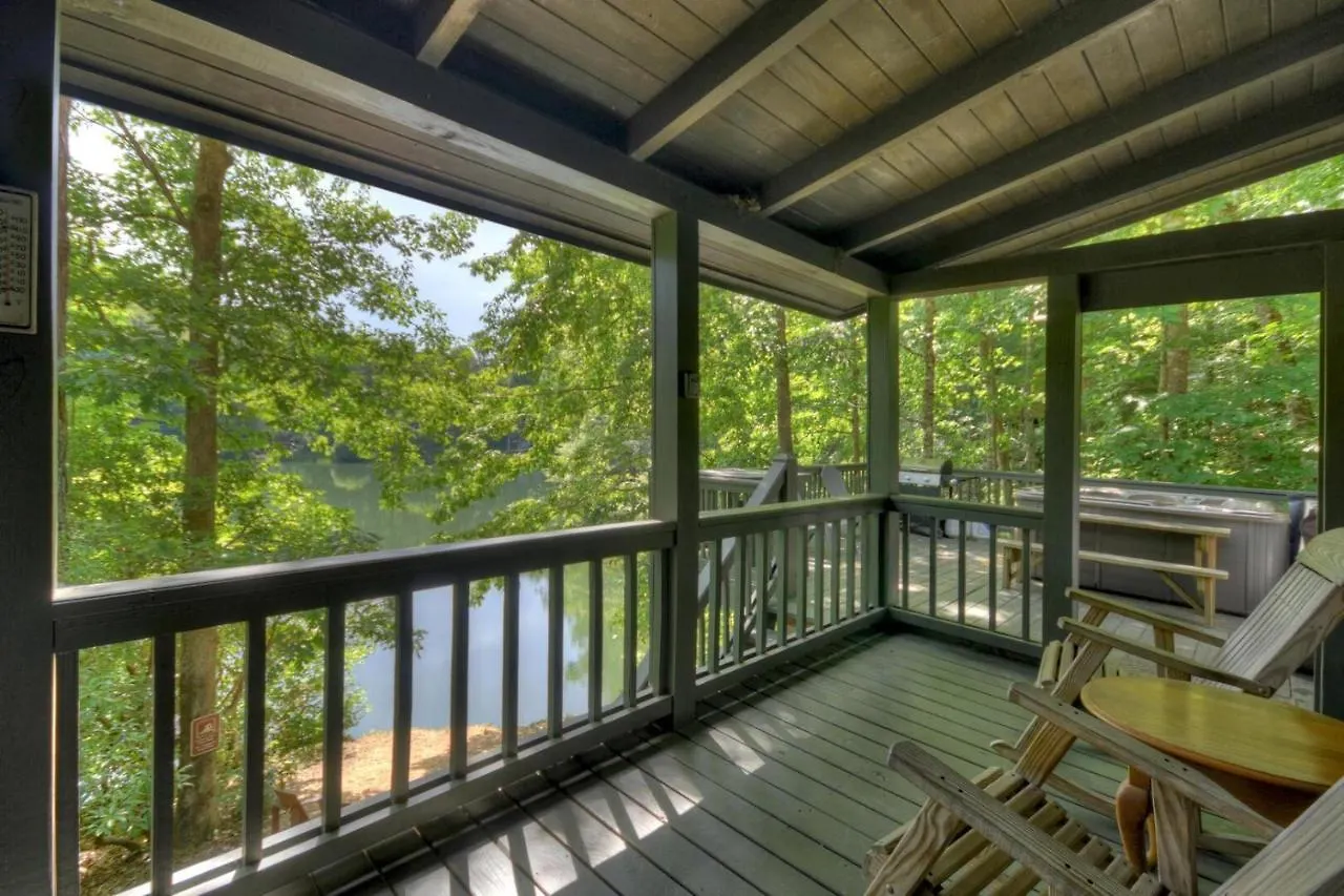 Holiday home Cherry Hideaway *