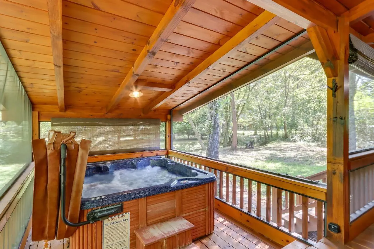 Casa vacanze With Hot Tub And Creek Access! Blue Ridge