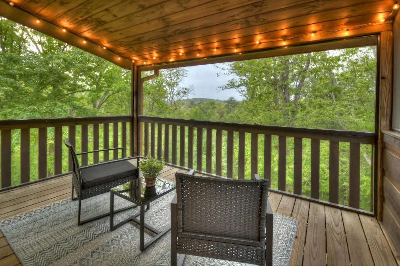Enjoyable With Game & Hot Tub & Firepit Holiday home Blue Ridge