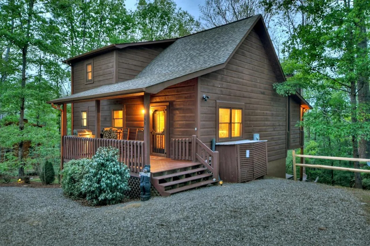 Holiday home Enjoyable With Game & Hot Tub & Firepit