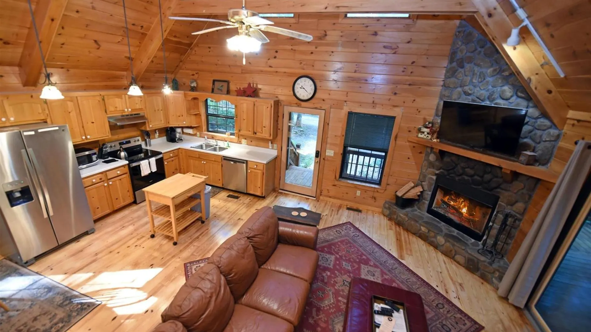 Wolf's Den- Ga Blue Ridge