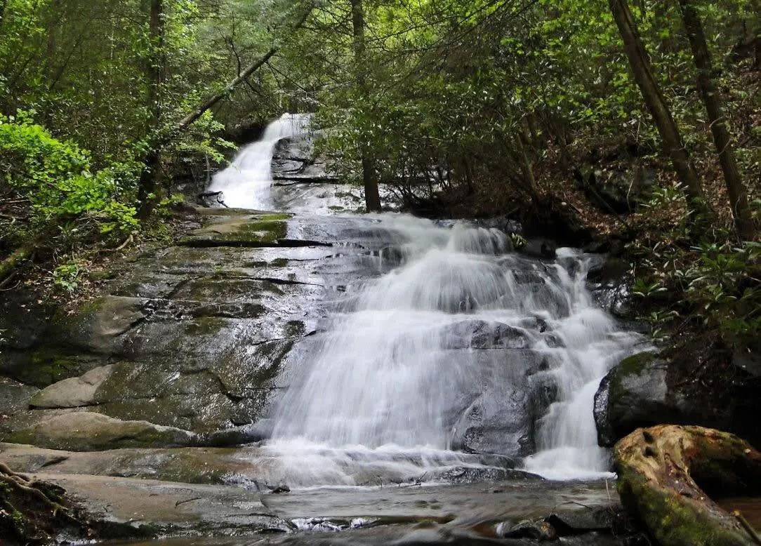 Heavenly Escape In Br Mtns - Hot Tub & Pool Table