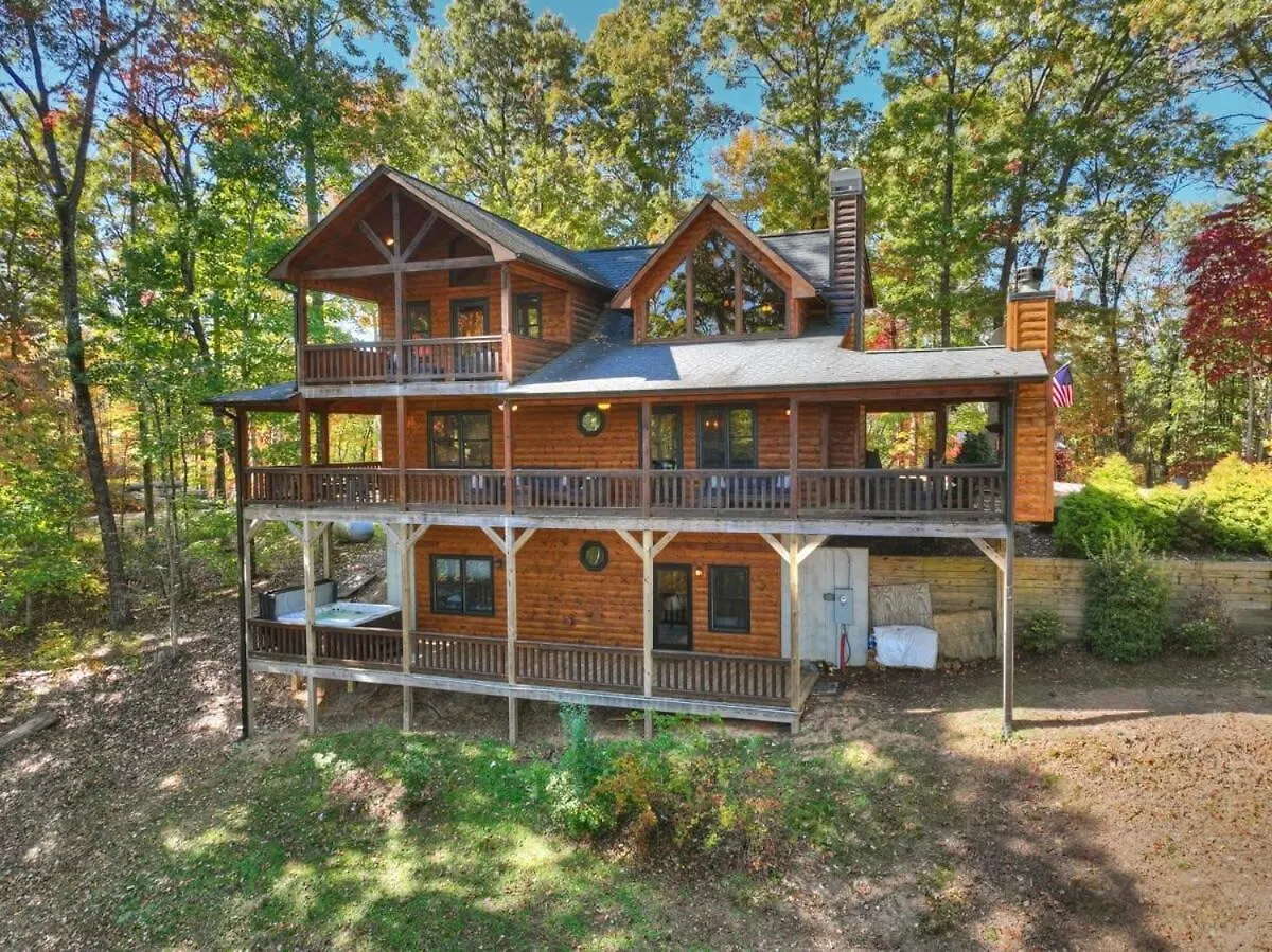 Holiday home Heavenly Escape In Br Mtns - Hot Tub & Pool Table *