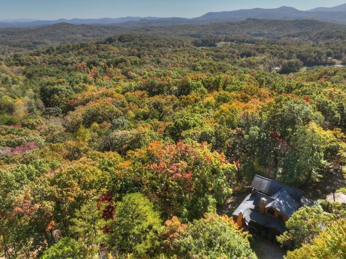 Heavenly Escape In Br Mtns - Hot Tub & Pool Table Holiday home *