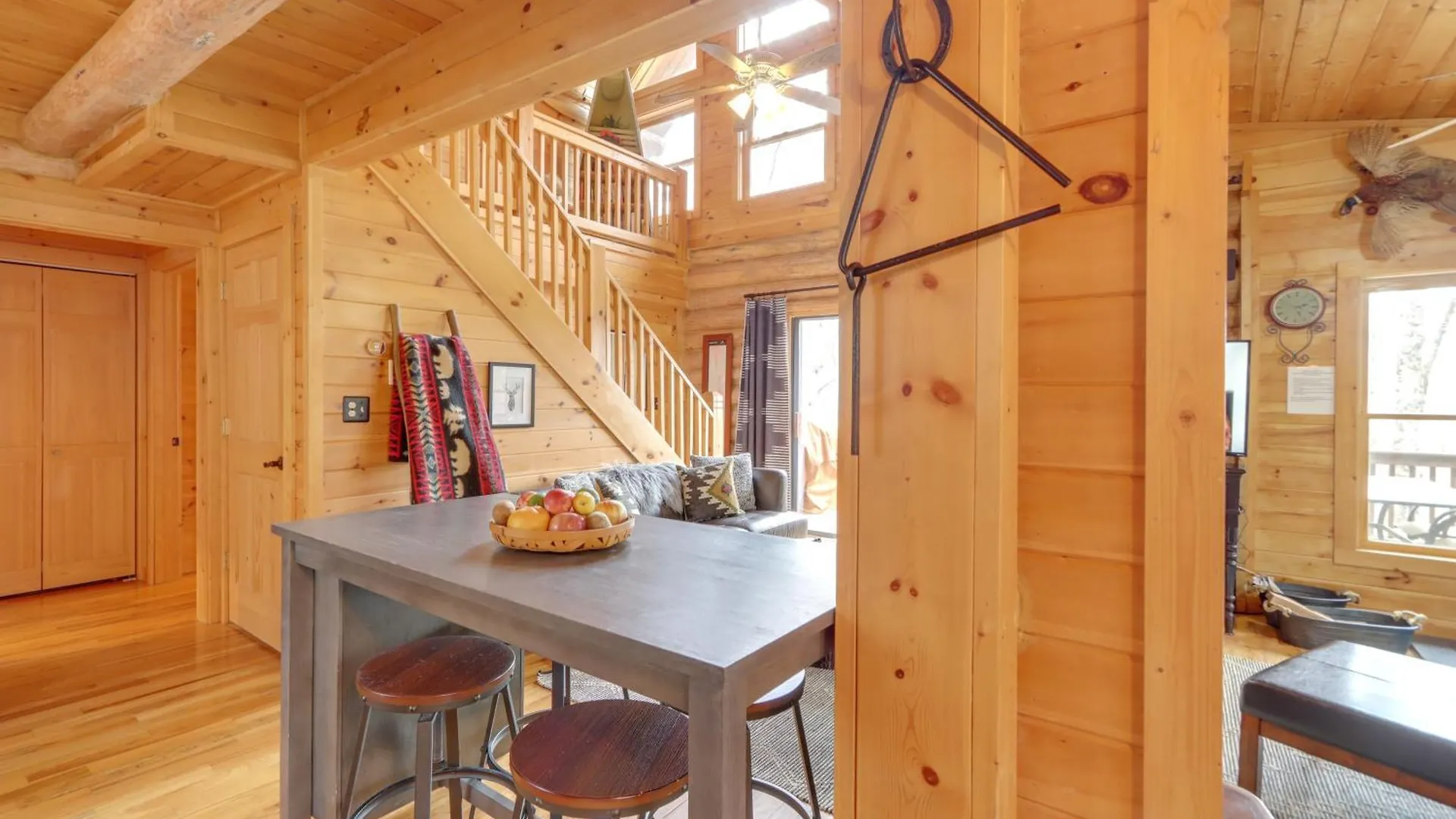 Log With Hot Tub And Game Room! * Blue Ridge