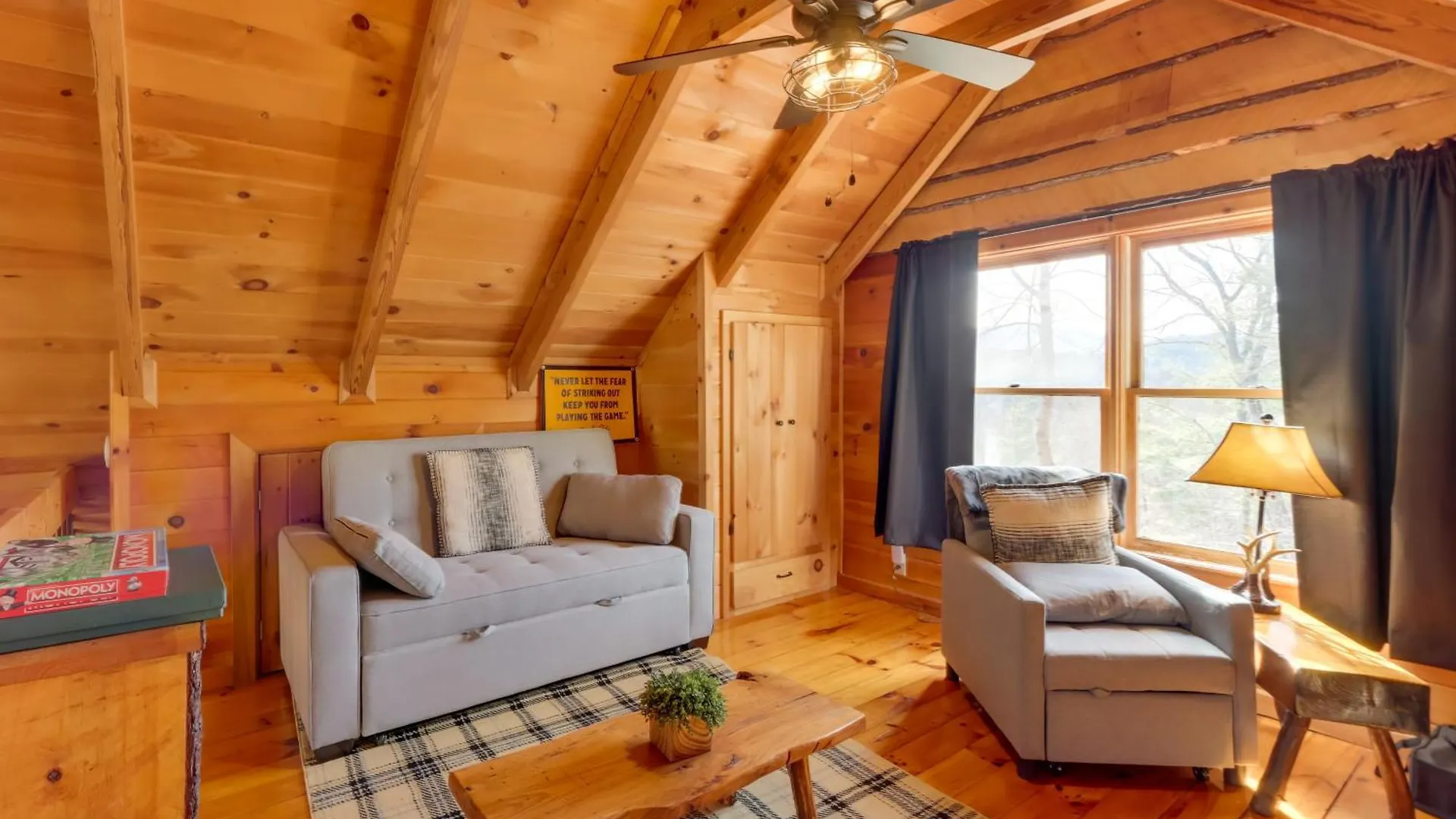 Holiday home Retreat With Hot Tub And Mountain Views! *